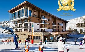 Hotel Taj-I Mah by Les Etincelles